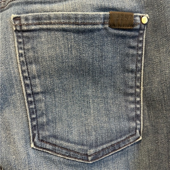 JEN7 by 7 for all Mankind Women’s Slim Bootcut Mid Rise Jeans | Size 6 - Picture 4 of 9